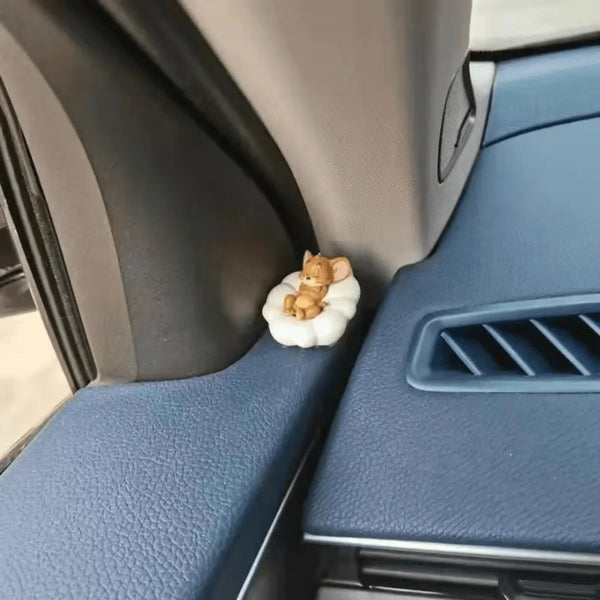 Tom and Jerry Cartoon Cute Desktop Decoration